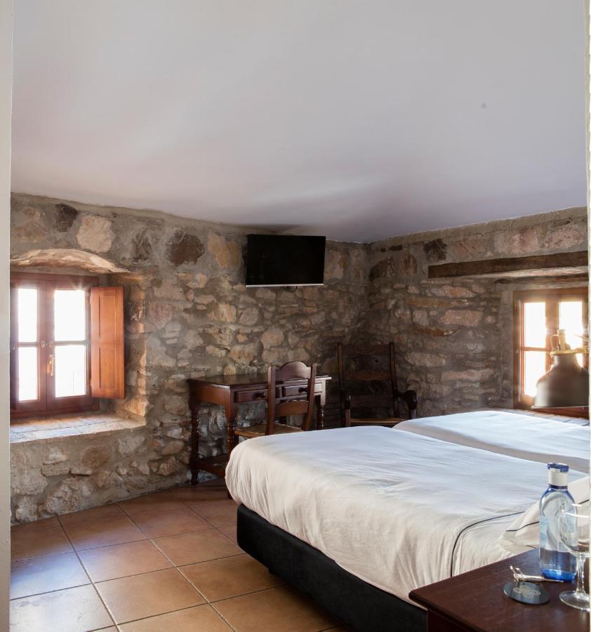 TUGASA Hotel La Posada Villaluenga Del Rosario Extérieur photo