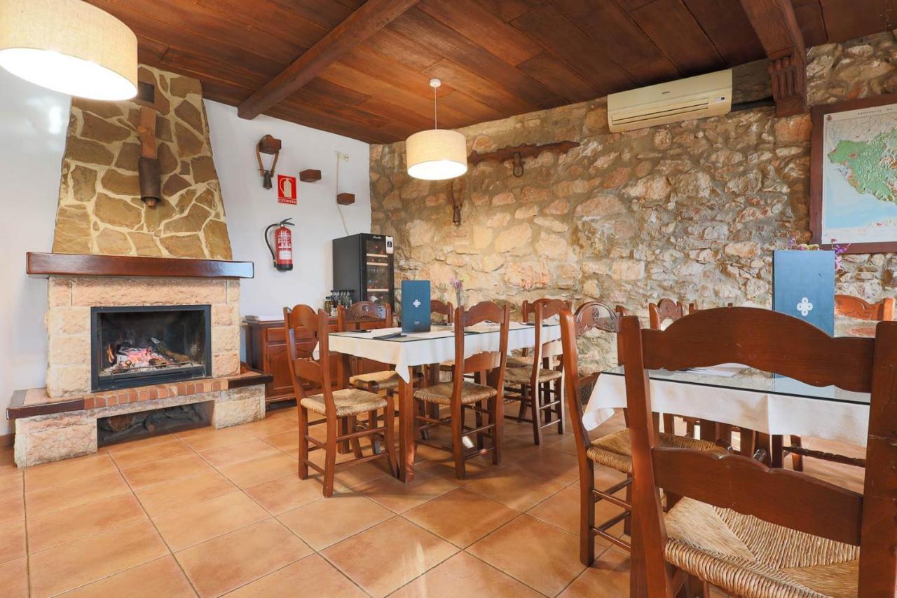 TUGASA Hotel La Posada Villaluenga Del Rosario Extérieur photo