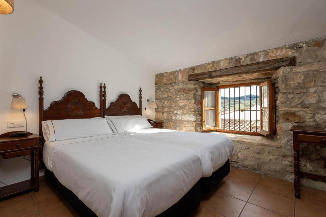 TUGASA Hotel La Posada Villaluenga Del Rosario Extérieur photo