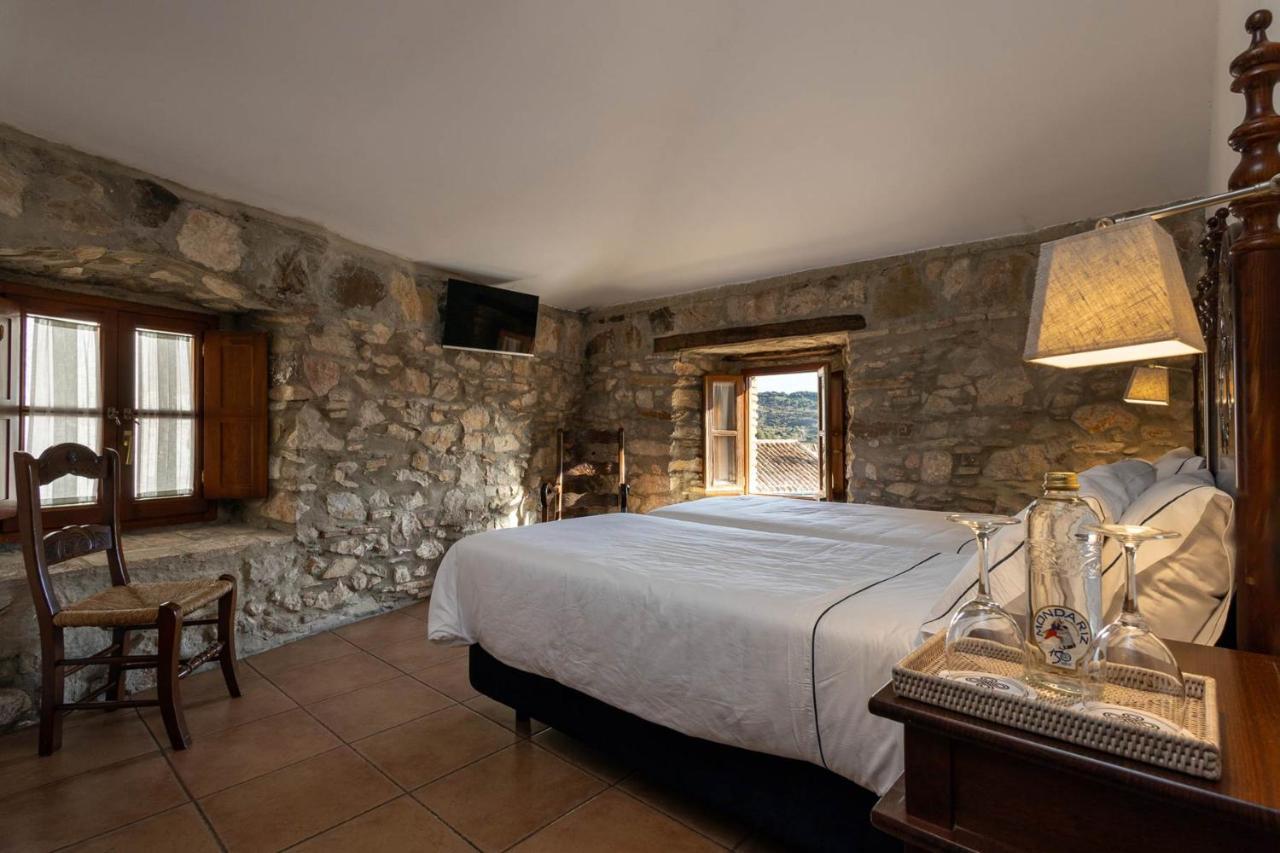 TUGASA Hotel La Posada Villaluenga Del Rosario Extérieur photo